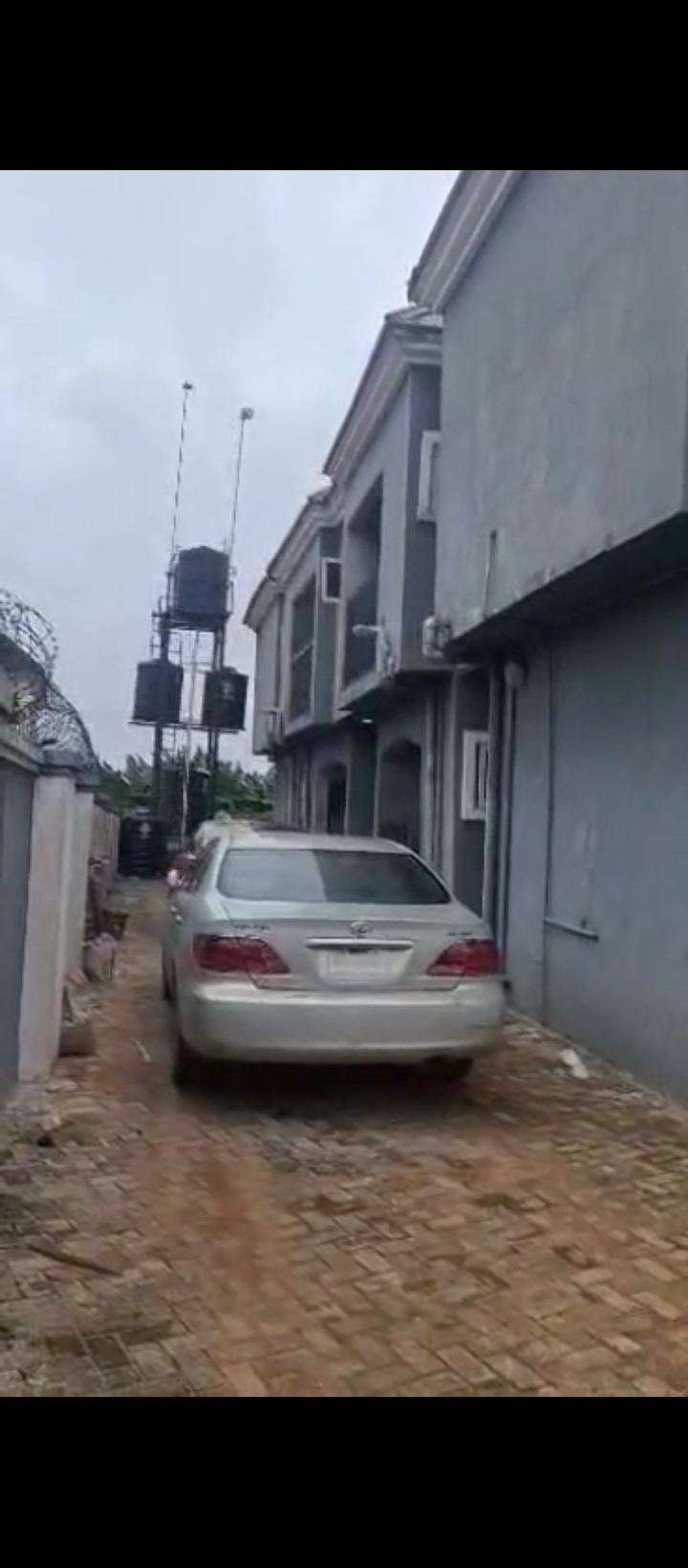 3 Bedroom Flat for Sale in Ugbor Central road GRA Benin, Edo cover picture