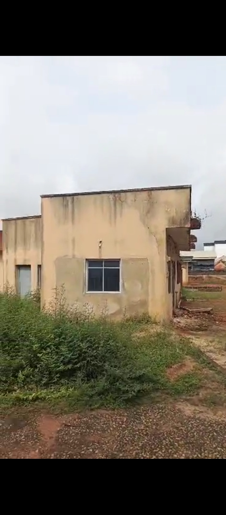 Estate for Sale in Etete layout, Edo cover picture