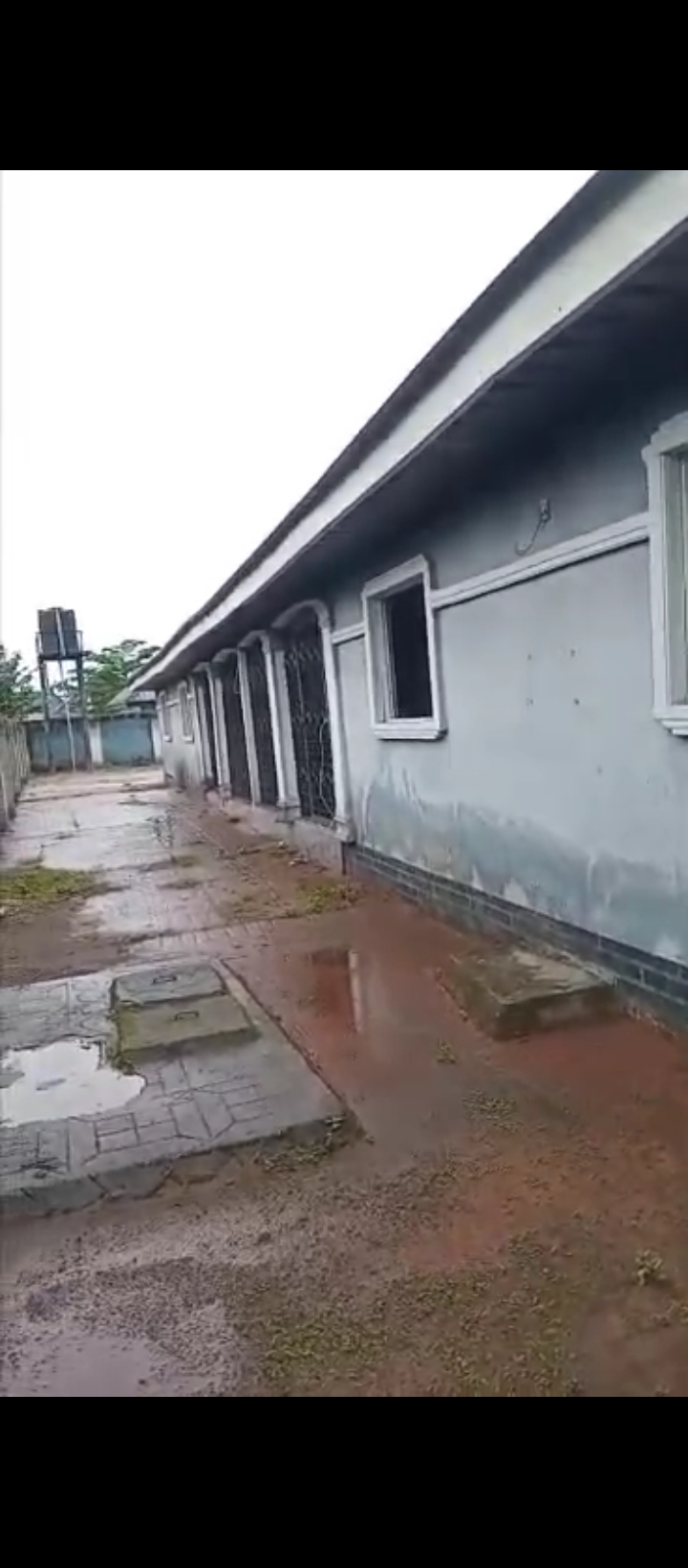 3 Bedroom Flat for Sale in Utangba,after Evbodia,off Airport Road., Edo cover picture