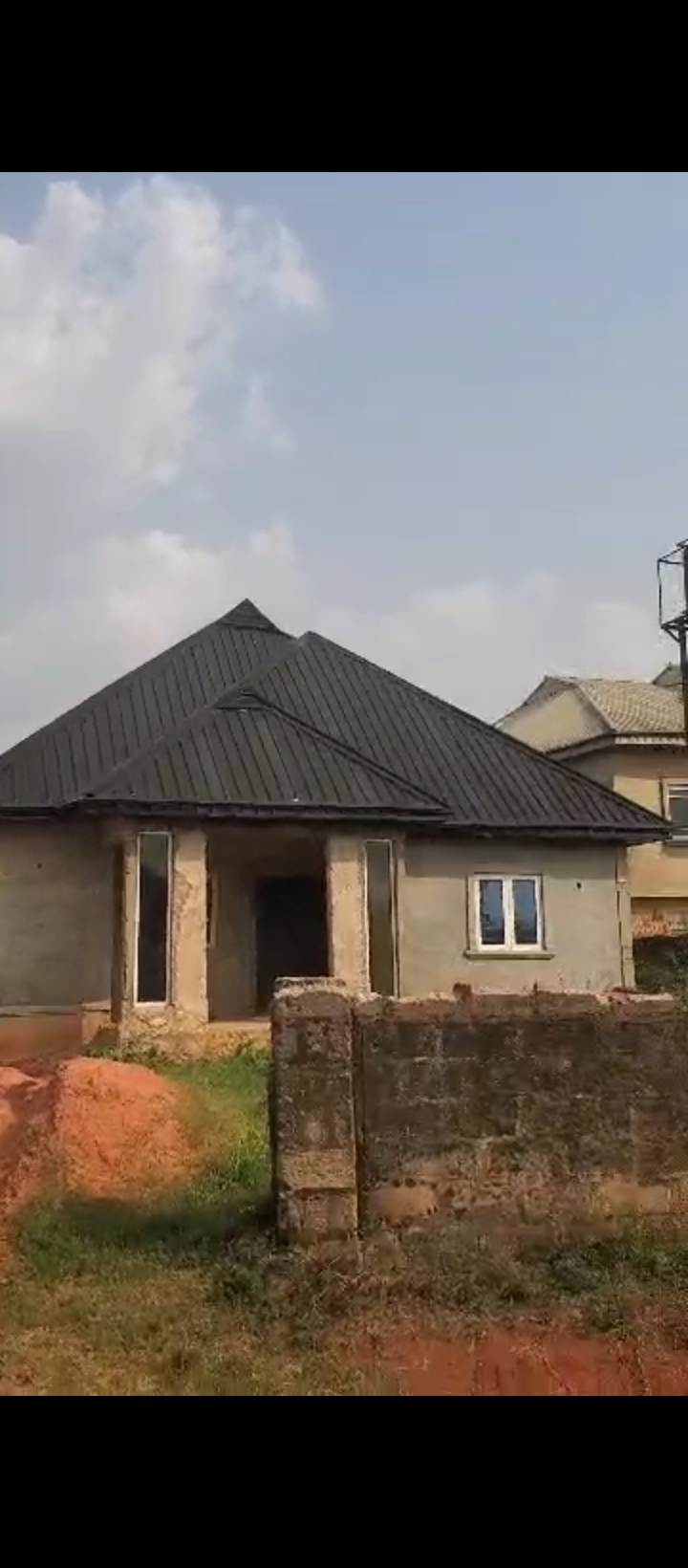 3 Bedroom Flat for Sale in Ewodia off airport road, Edo cover picture