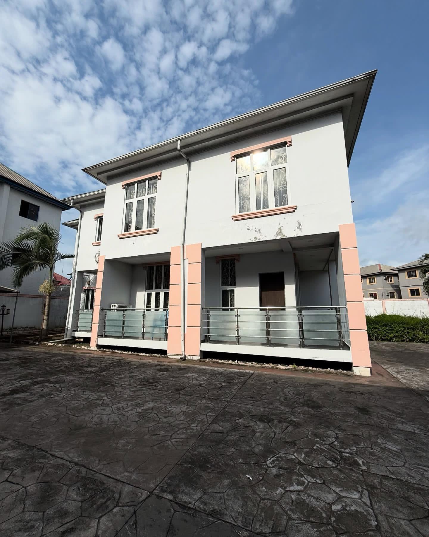 Duplex for Sale in Chinda Ada George, Rivers cover picture