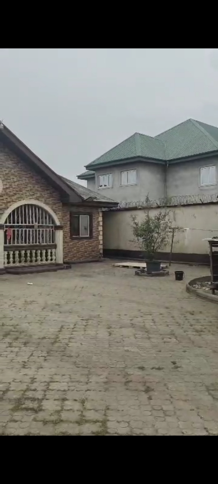 Bungalow for Sale in Rumuewara, Rivers cover picture