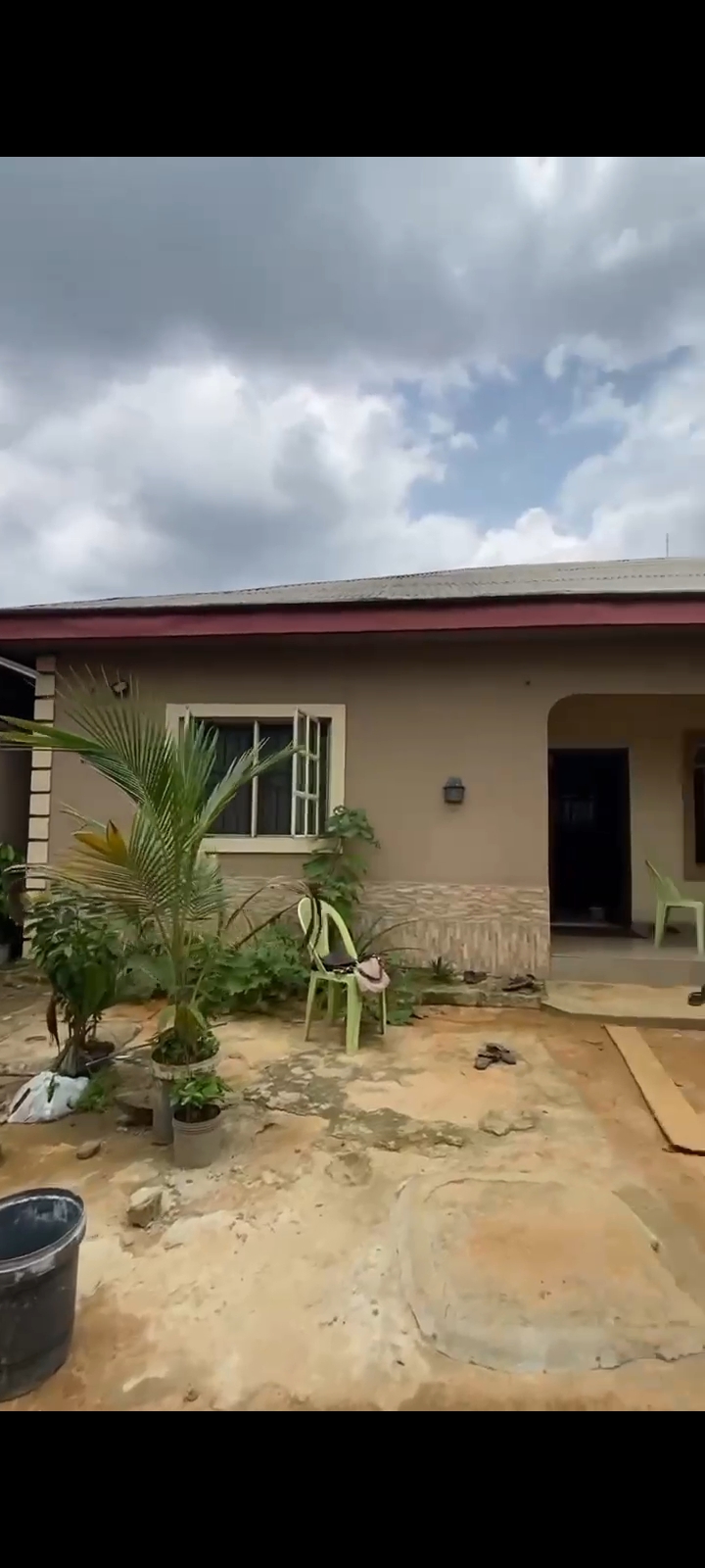 Bungalow for Sale in Eneka by Rumuesara, Rivers cover picture