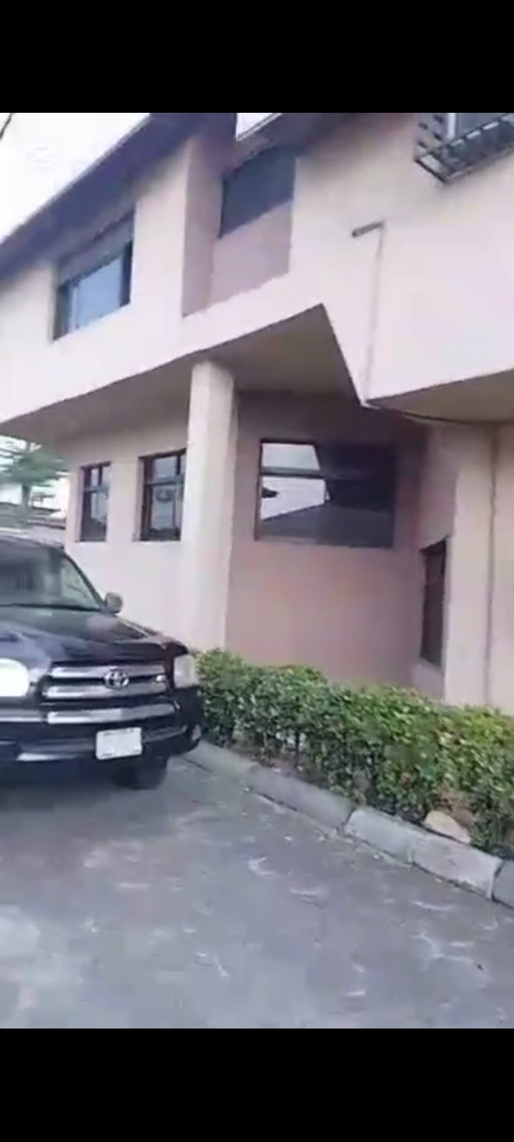 4 Bedroom Flat for Sale in Cocaine or hill view estate, Rivers cover picture