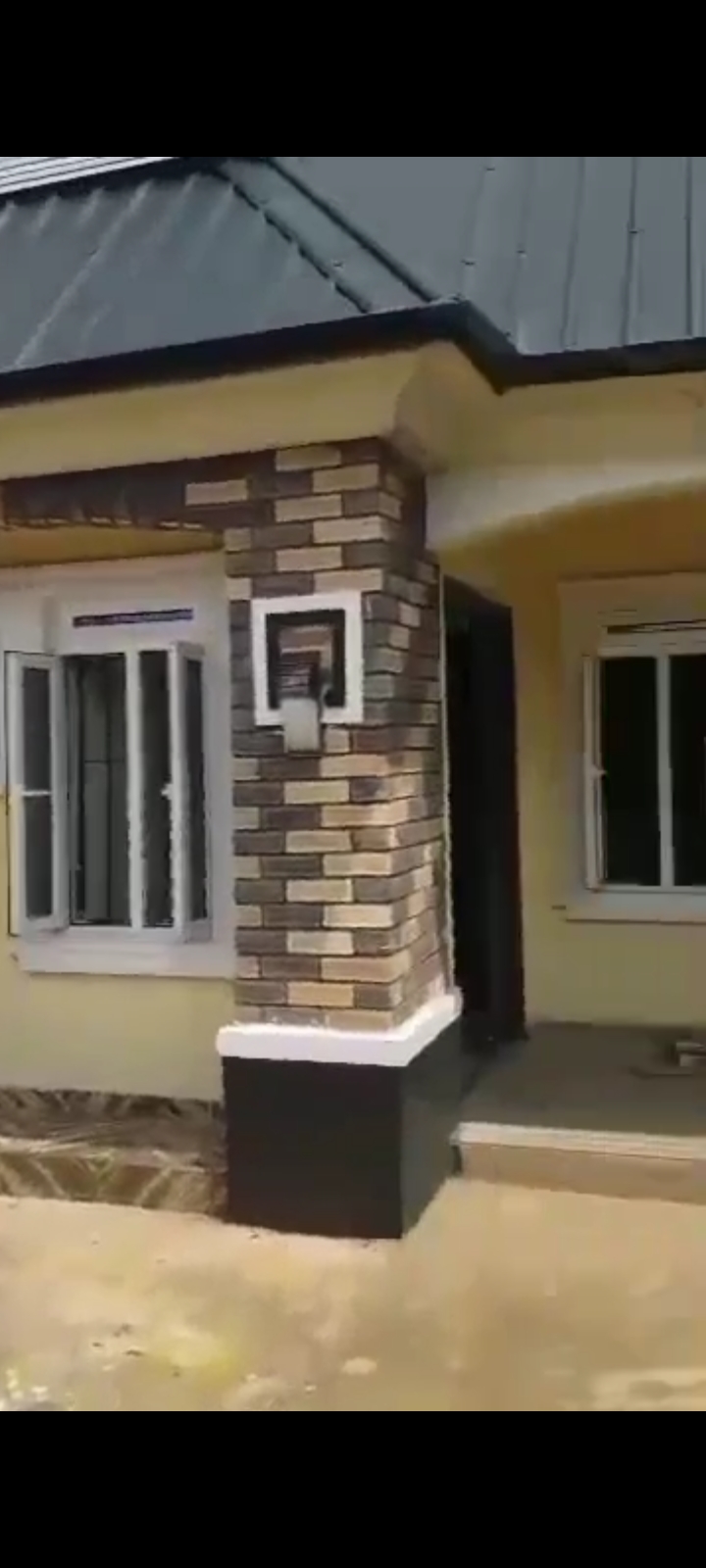Bungalow in NTA ROAD Rivers cover picture