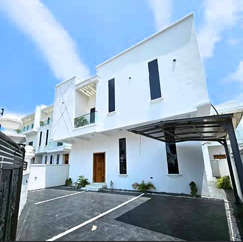 Duplex for Sale in Chevron, Lekki, Lagos cover picture