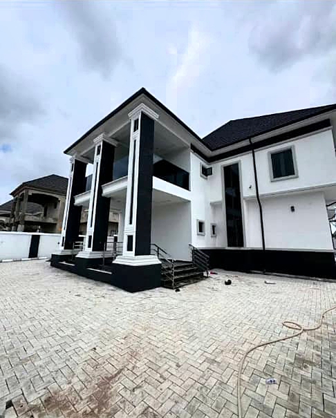 Duplex in Galadimawa FCT cover picture
