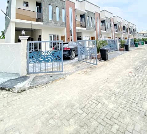 Duplex for Sale in Ajah, Lekki, Lagos cover picture