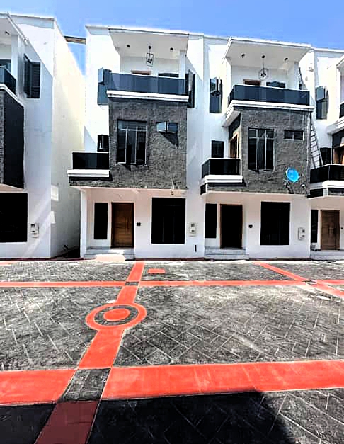 Duplex for Sale in Chevron, Lekki, Lagos cover picture