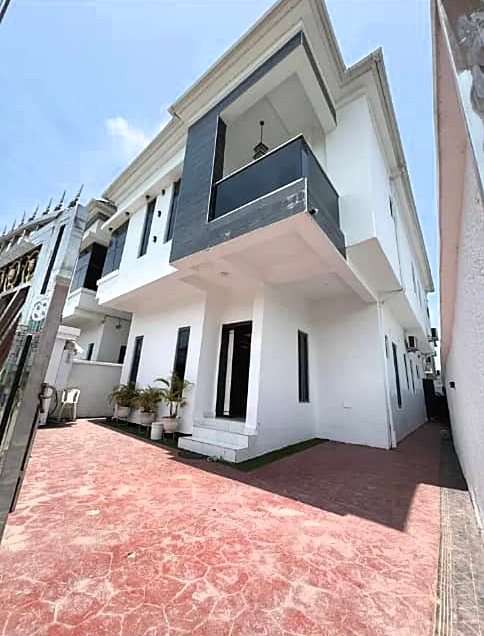 Duplex for Sale in Lekki, Lagos cover picture