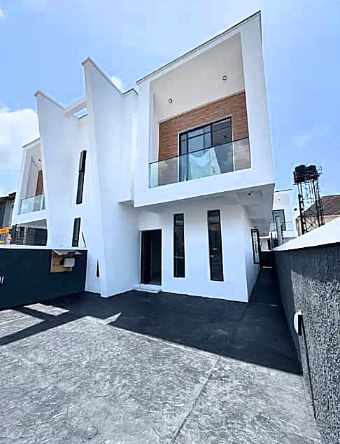 Duplex for Sale in Lekki, Lagos cover picture