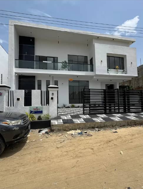 Duplex in Ajah, Lekki Lagos cover picture