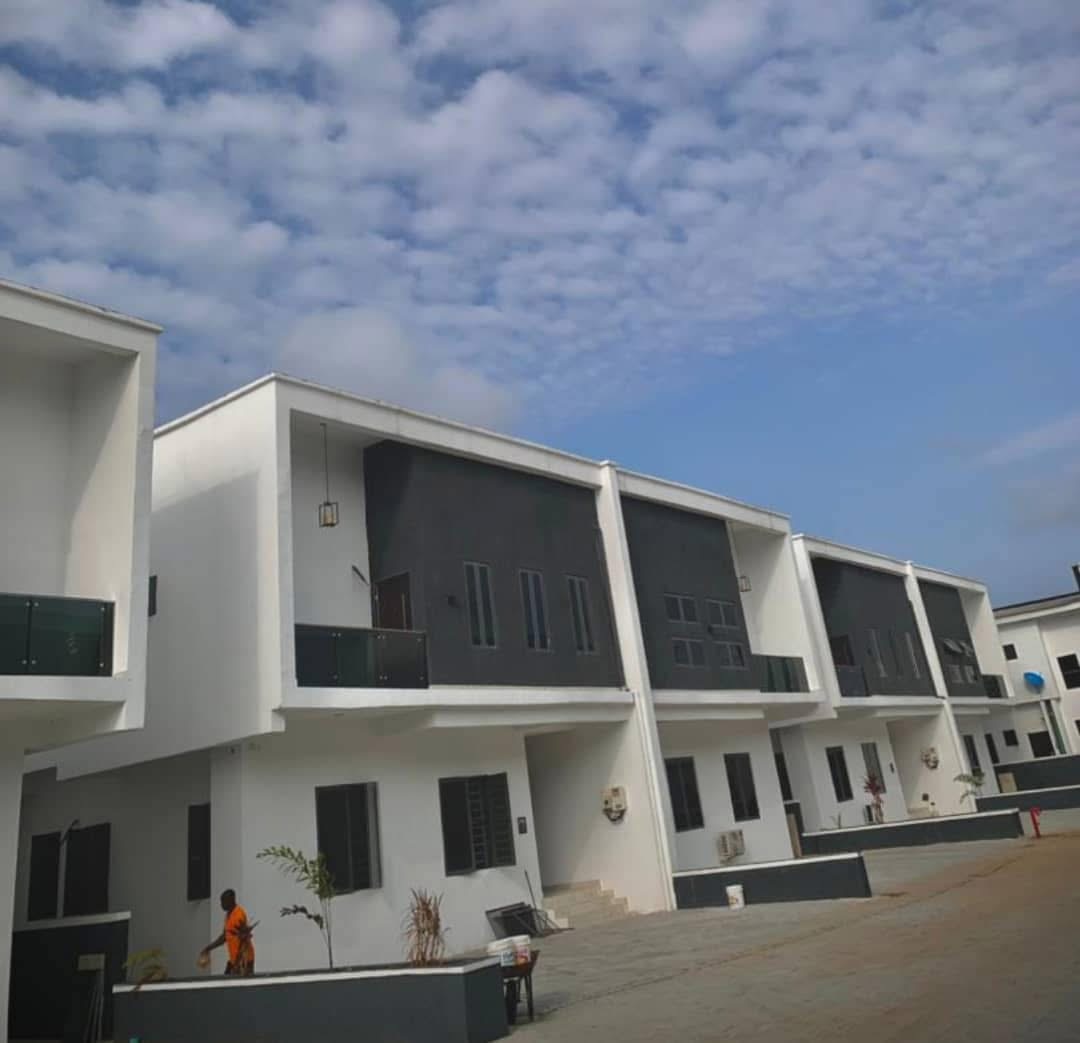 Duplex for Sale in Gwarinpa Estate, FCT cover picture