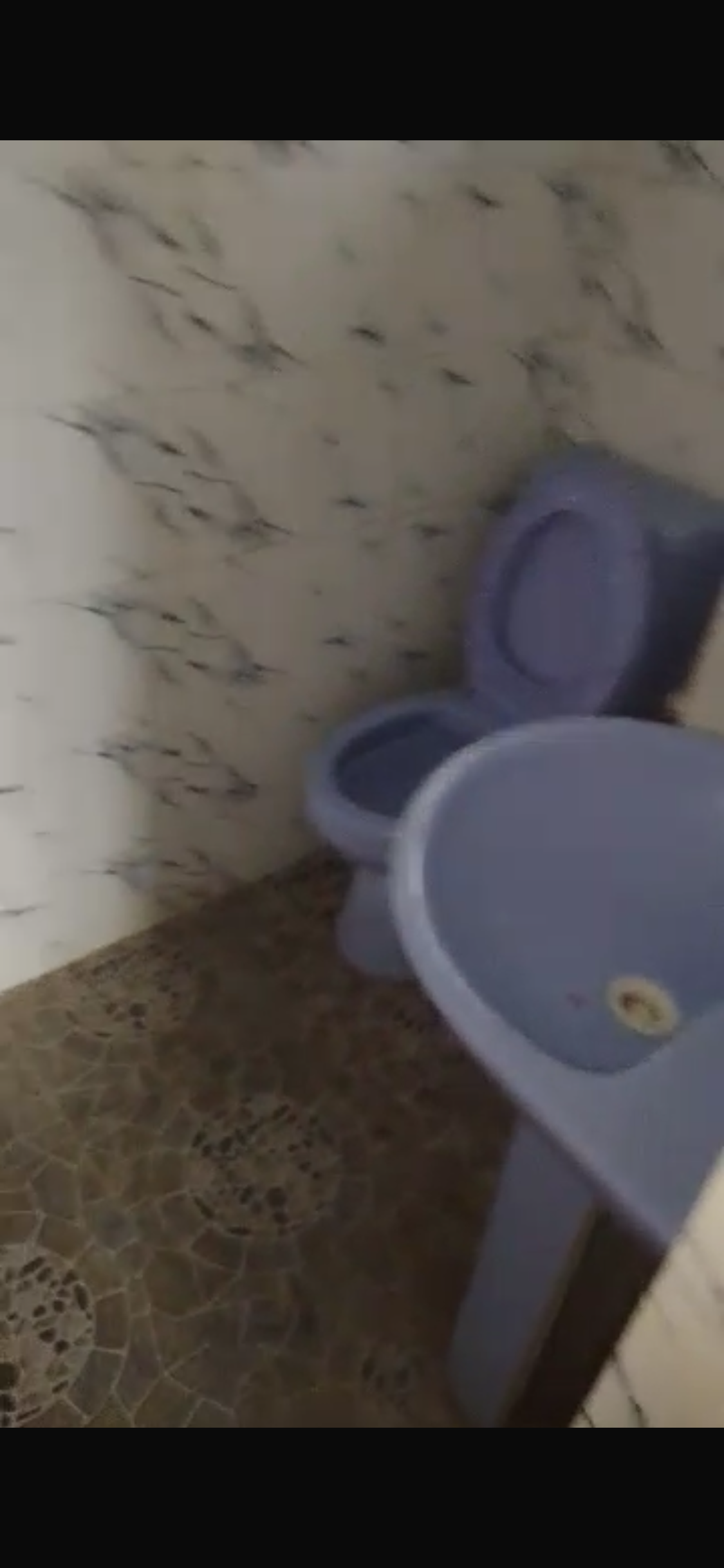 3 Bedroom Flat for Rent in Ishiuzor axis, Imo cover picture