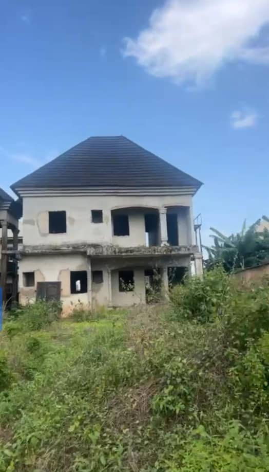 Duplex for Sale in Aruogba, Delta cover picture