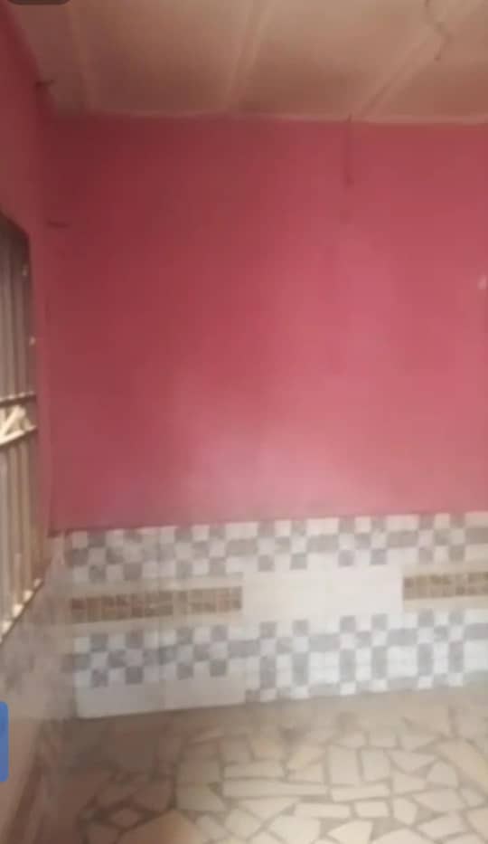 SelfContain for Rent in Bolaji,former deputy, Delta cover picture