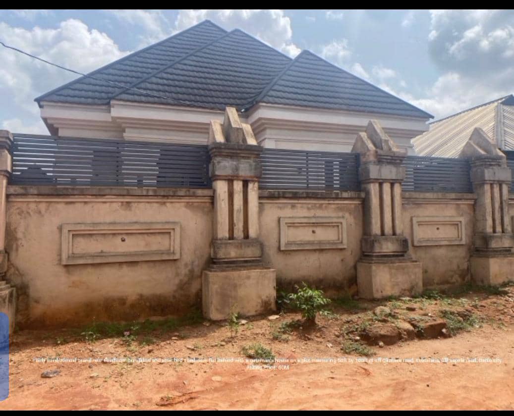 4 Bedroom Flat for Sale in Sapele Road, Delta cover picture