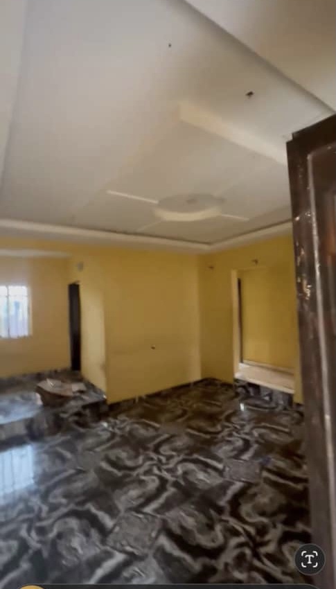 2 Bedroom Flat for Rent in Across city gate, Delta cover picture