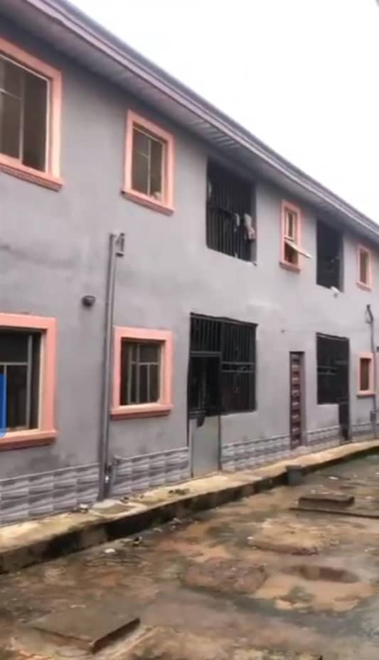 3 Bedroom Flat for Sale in Summit, Delta cover picture