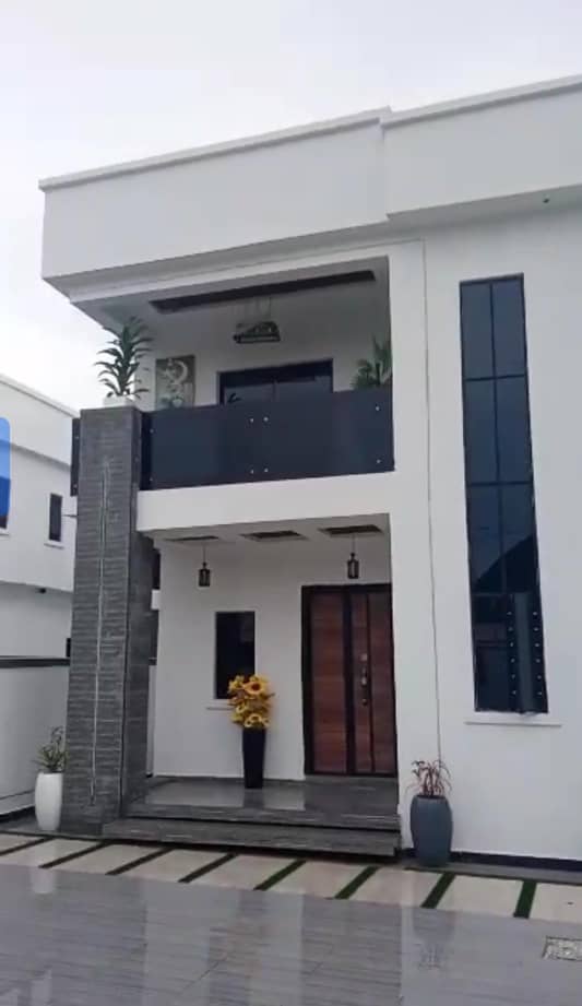 Duplex for Sale in NTA Road, Delta cover picture