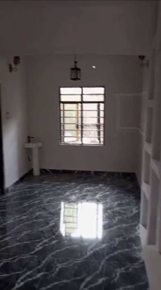 2 Bedroom Flat for Rent in Nwawolor, Delta cover picture