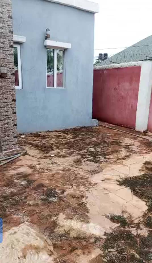 3 Bedroom Flat for Rent in Behind Annie supermarket, Delta cover picture