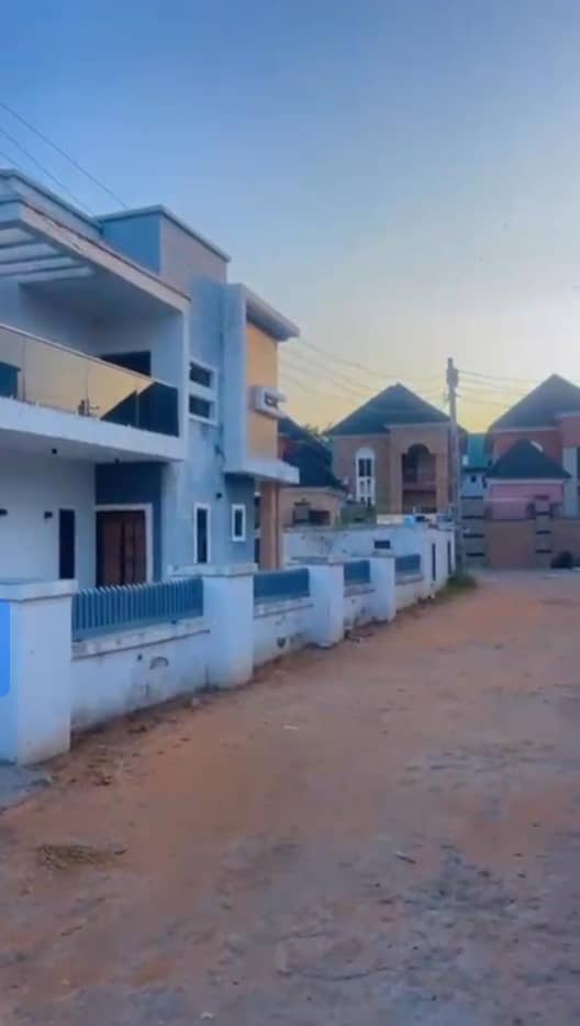 Duplex for Sale in Governor’s Villa, Delta cover picture