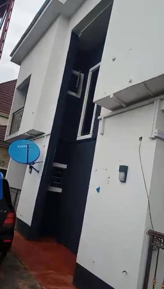 Duplex for Rent in St. Gabriel Area, Delta cover picture