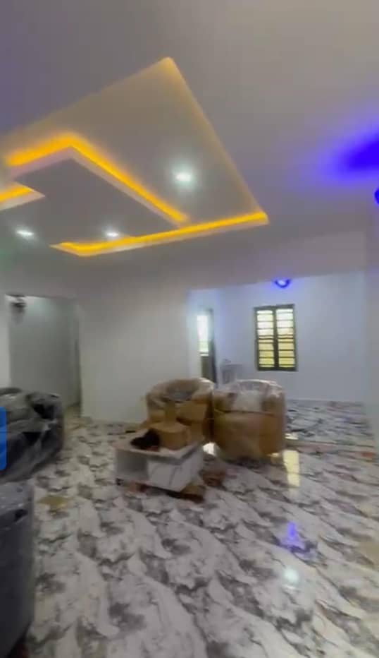 2 Bedroom Flat in Across City Gate Delta cover picture