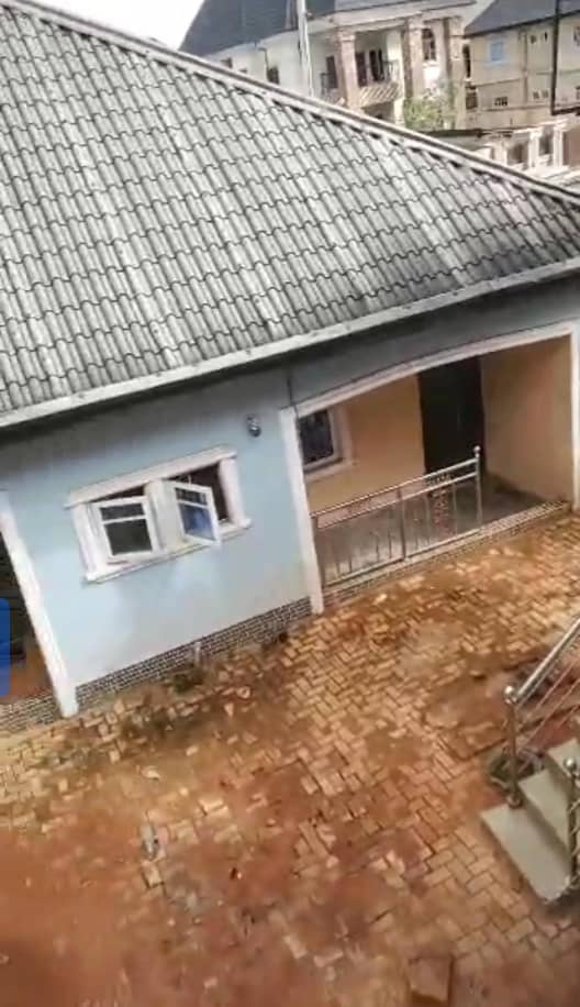 2 Bedroom Flat for Rent in Okpanam, Delta cover picture