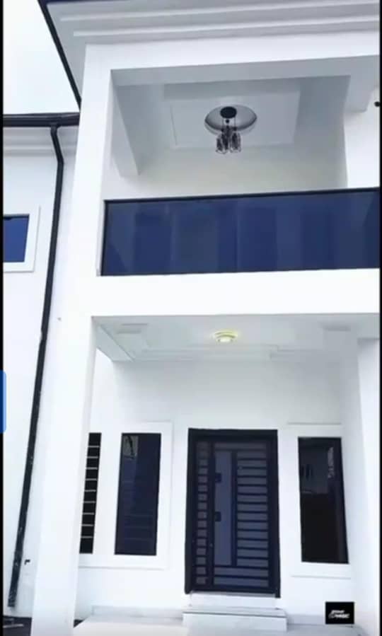 Duplex for Sale in Back of NTA, Delta cover picture