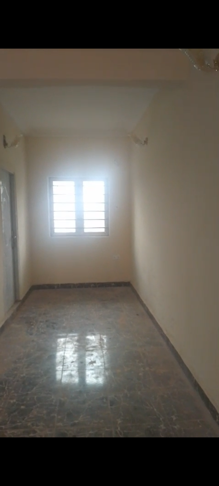 2 Bedroom Flat for Rent in Back of Catholic Church, Delta cover picture