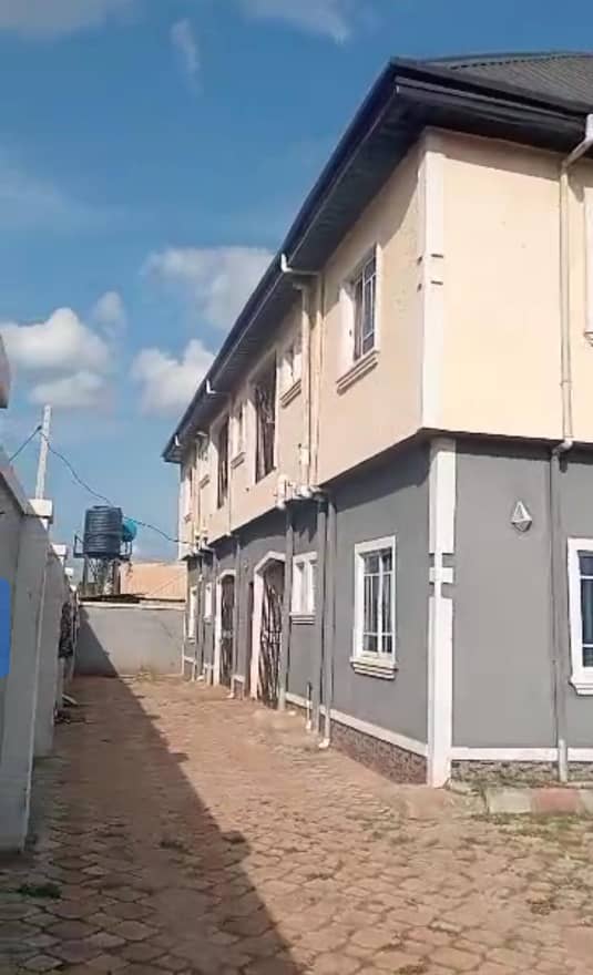 2 Bedroom Flat for Sale in Nwawolor, Delta cover picture