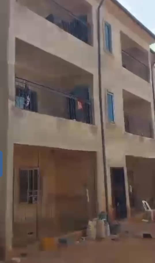 1 Bedroom Flat for Sale in Bonsaac, Delta cover picture