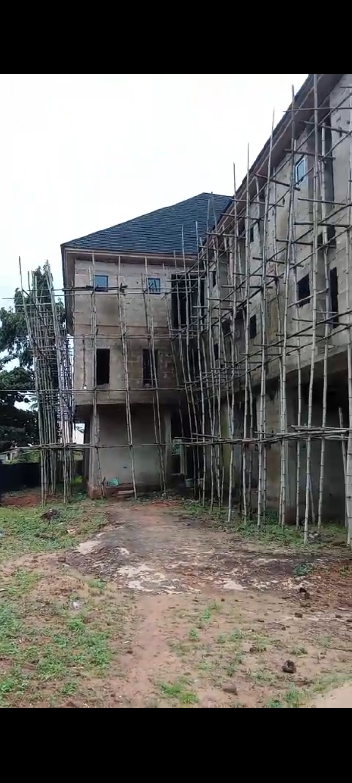 Hotel for Sale in Okpanam road, Delta cover picture