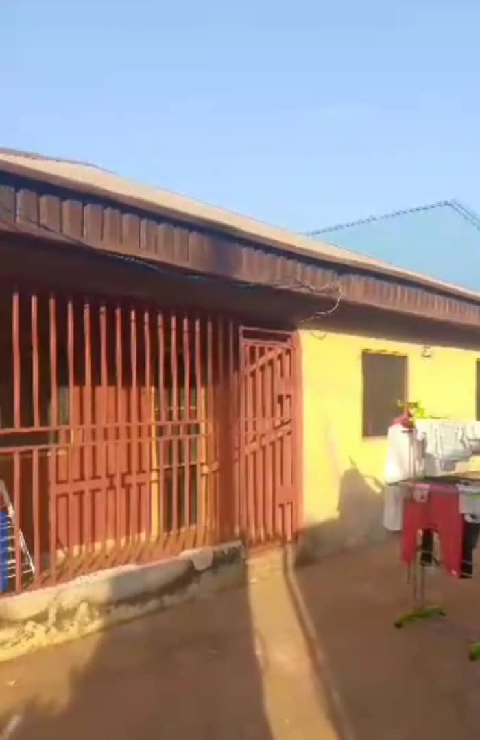 3 Bedroom Flat for Sale in Behind Stadium, Delta cover picture