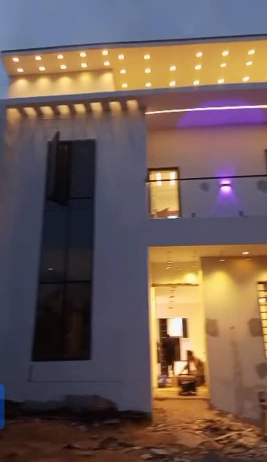 Duplex for Sale in Back of Market Square, Delta cover picture