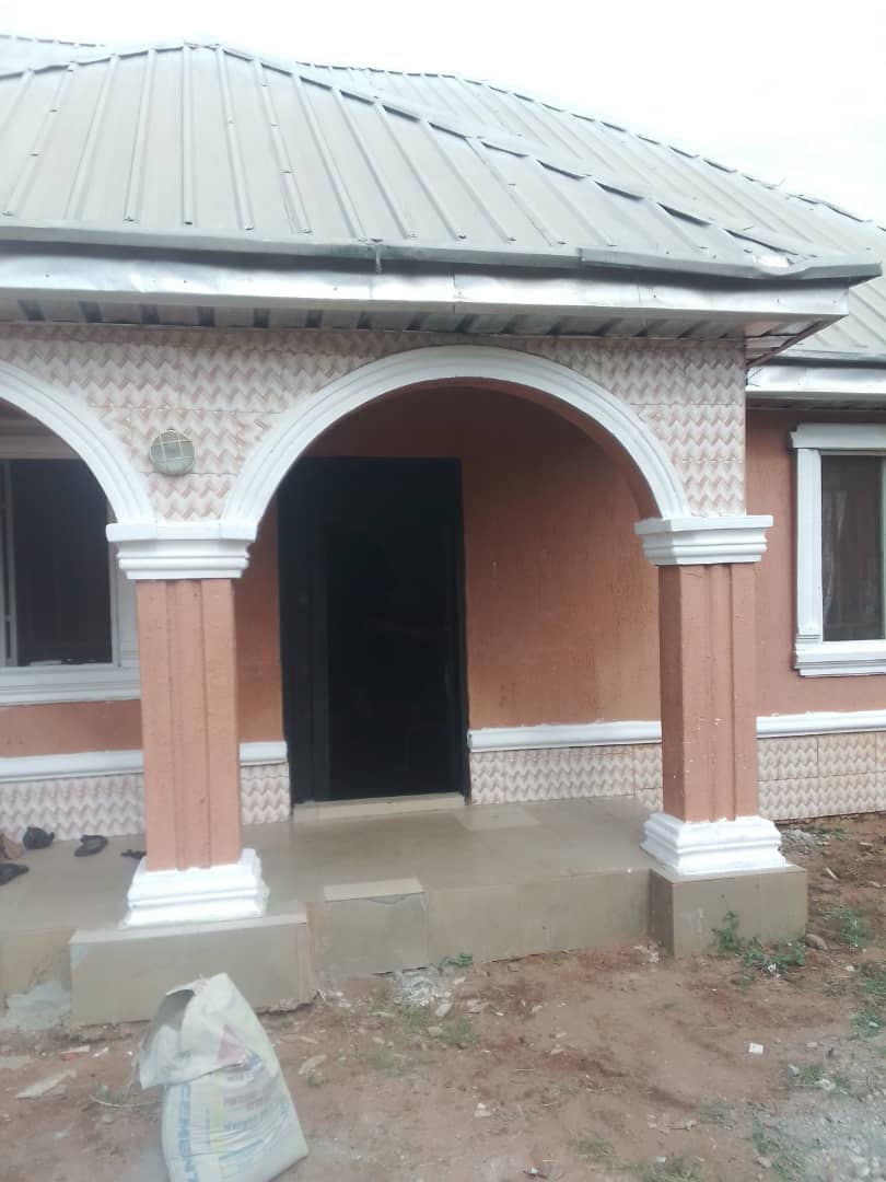 2 Bedroom Flat for Rent in Former deputy, Delta cover picture