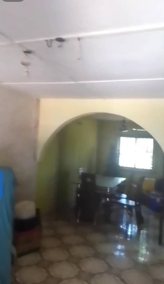 3 Bedroom Flat for Rent in Akpu Junction Road, Delta cover picture