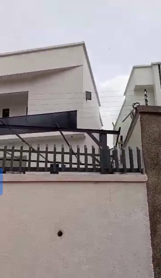 Duplex for Sale in Back of NTA, Delta cover picture