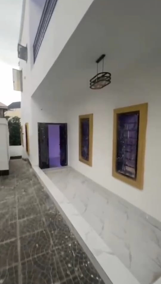 Duplex for Sale in GRA phase 2, Delta cover picture