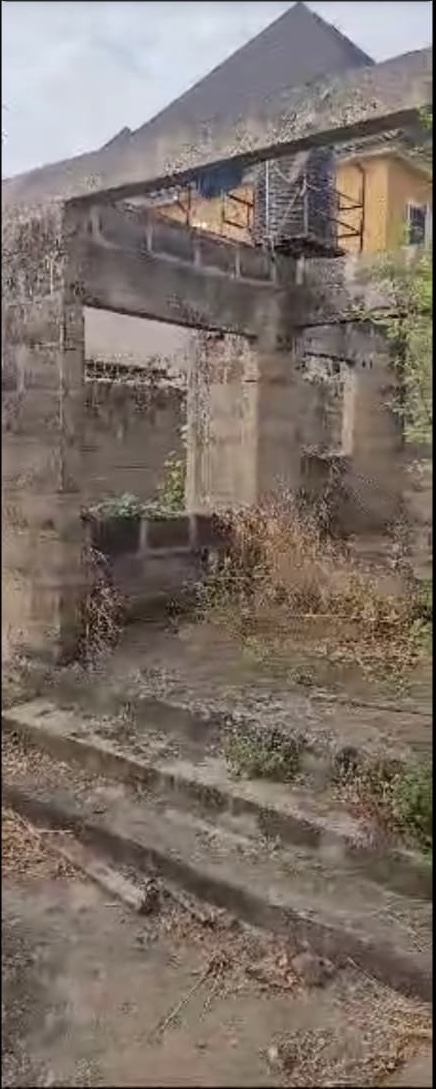 Duplex for Sale in Redeem, Delta cover picture