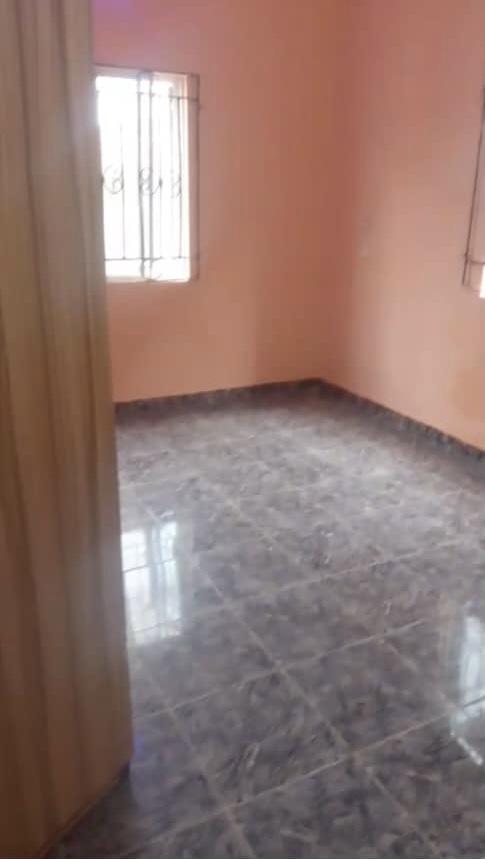 3 Bedroom Flat for Rent in Back of Hampton, Delta cover picture