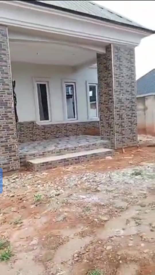 3 Bedroom Flat for Sale in Ibusa road, Delta cover picture