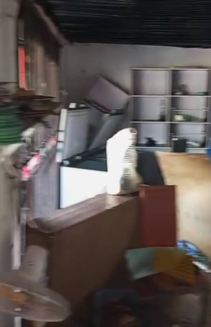 Store for Rent in Behind Topscana Hotel, Delta cover picture