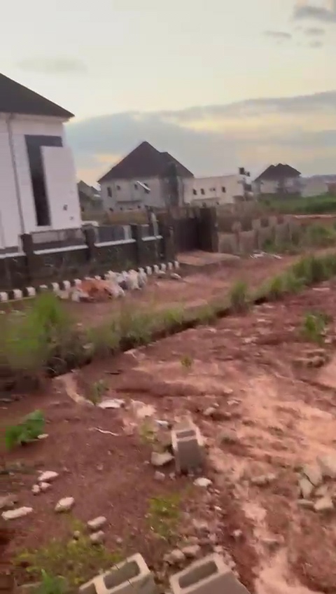 Land for Sale in Heliu Estate, Enugu cover picture