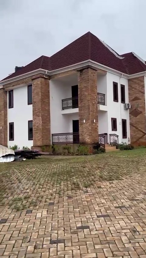 Duplex in Centenary city Enugu cover picture
