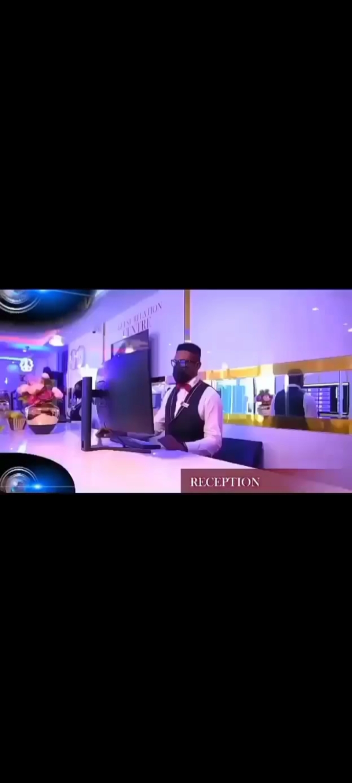 40 Rooms Hotel. cover picture