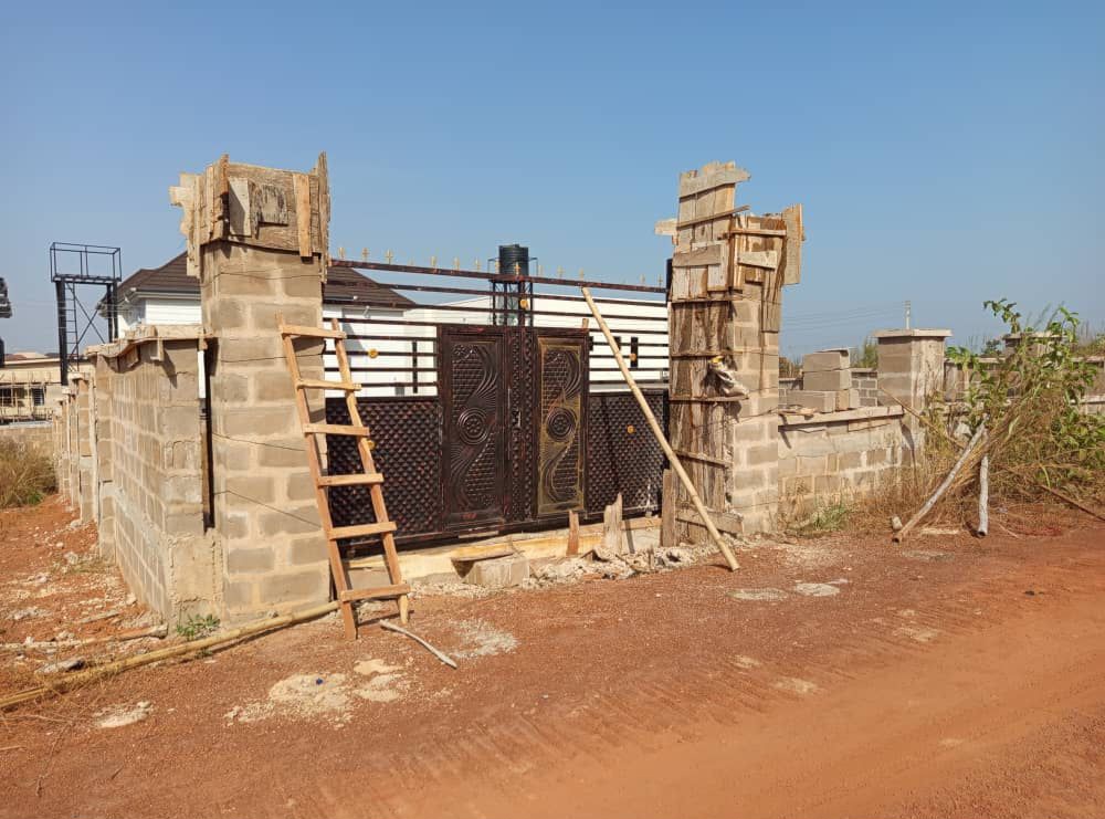 Land for Sale in Heliu Estate, Enugu cover picture