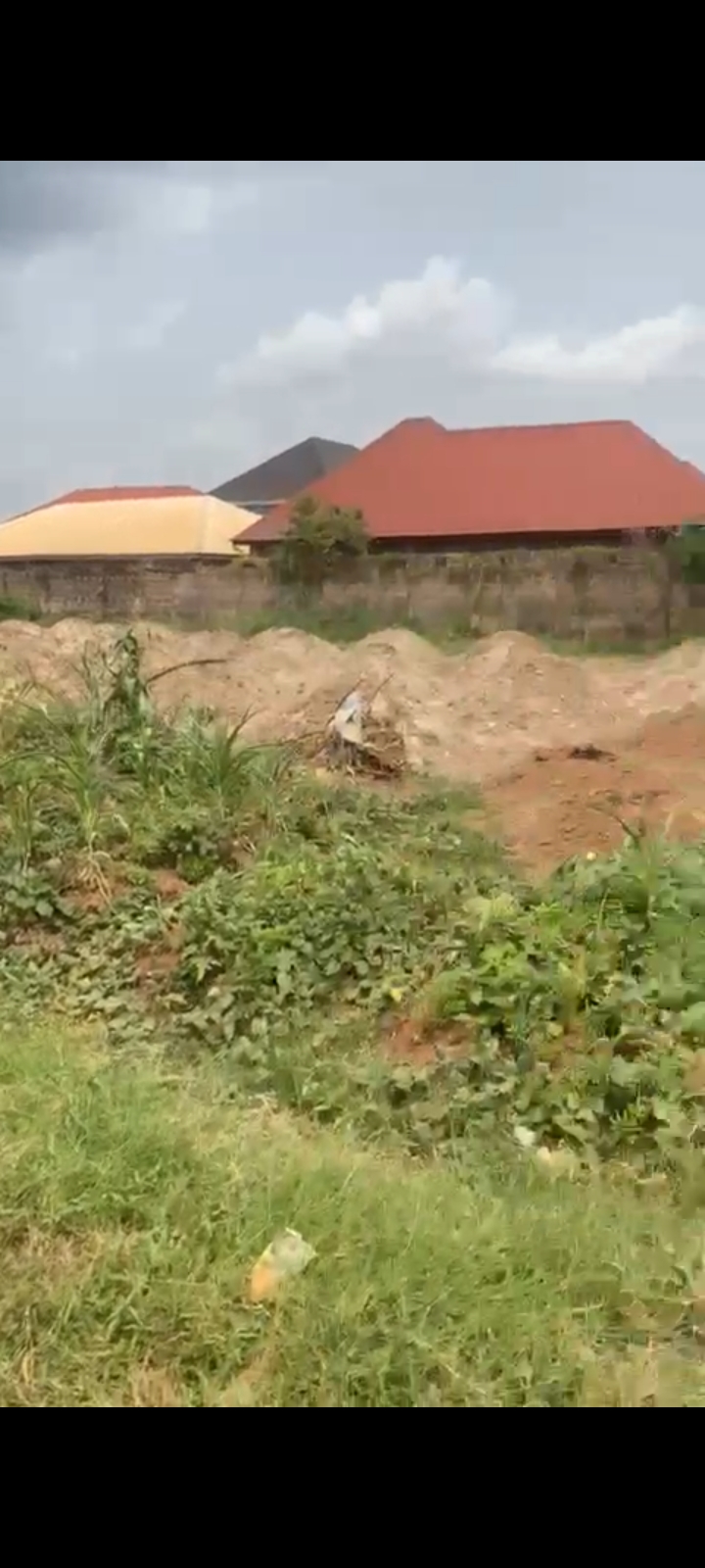 Land in New Society Emene by Fountain of Grace School Road. Enugu cover picture